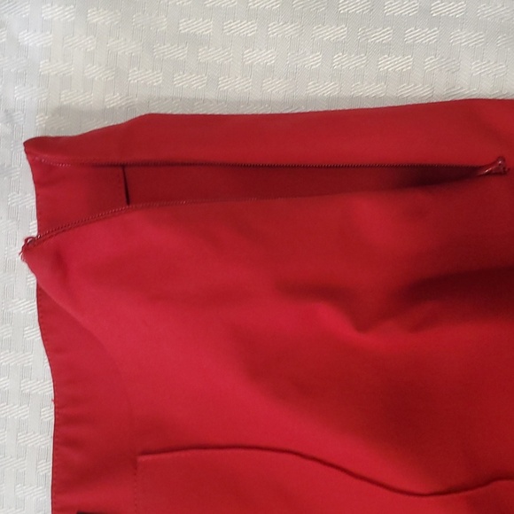 Theory Alettah approach red stretch pullon women's crop pants size 2 - Picture 4 of 12